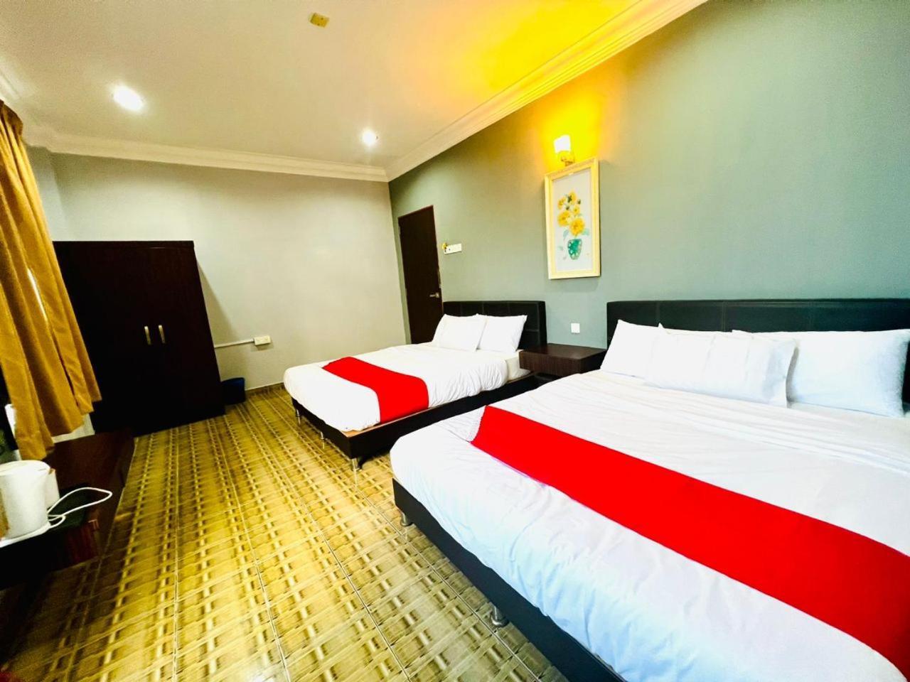 Daily Inn Hotel Mersing Exterior photo